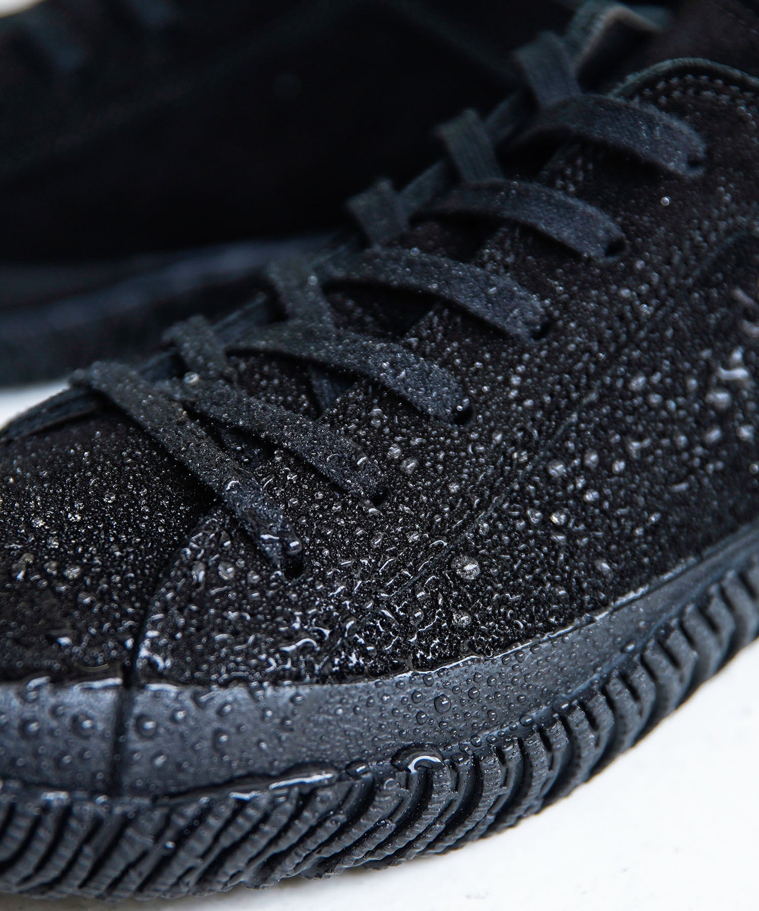 Biz-124 Black - SPINGLE