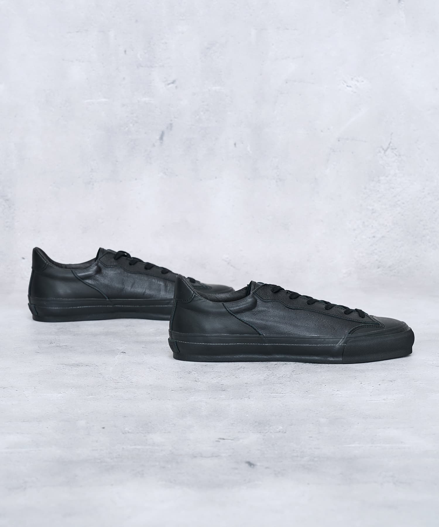 SP-1034 Black/Black