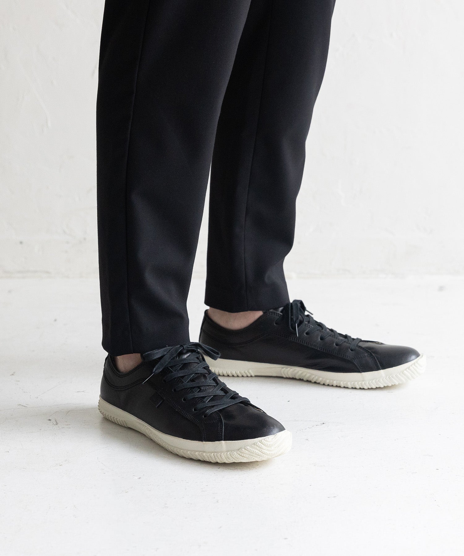 SP-105 Black - SPINGLE