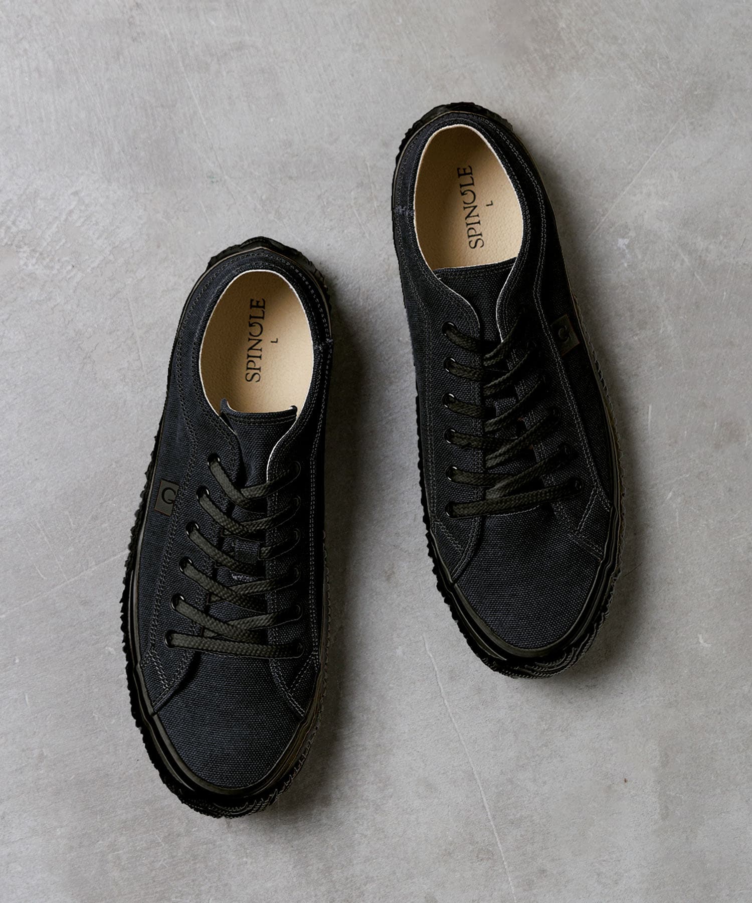 SP-1057 Black/Black - SPINGLE