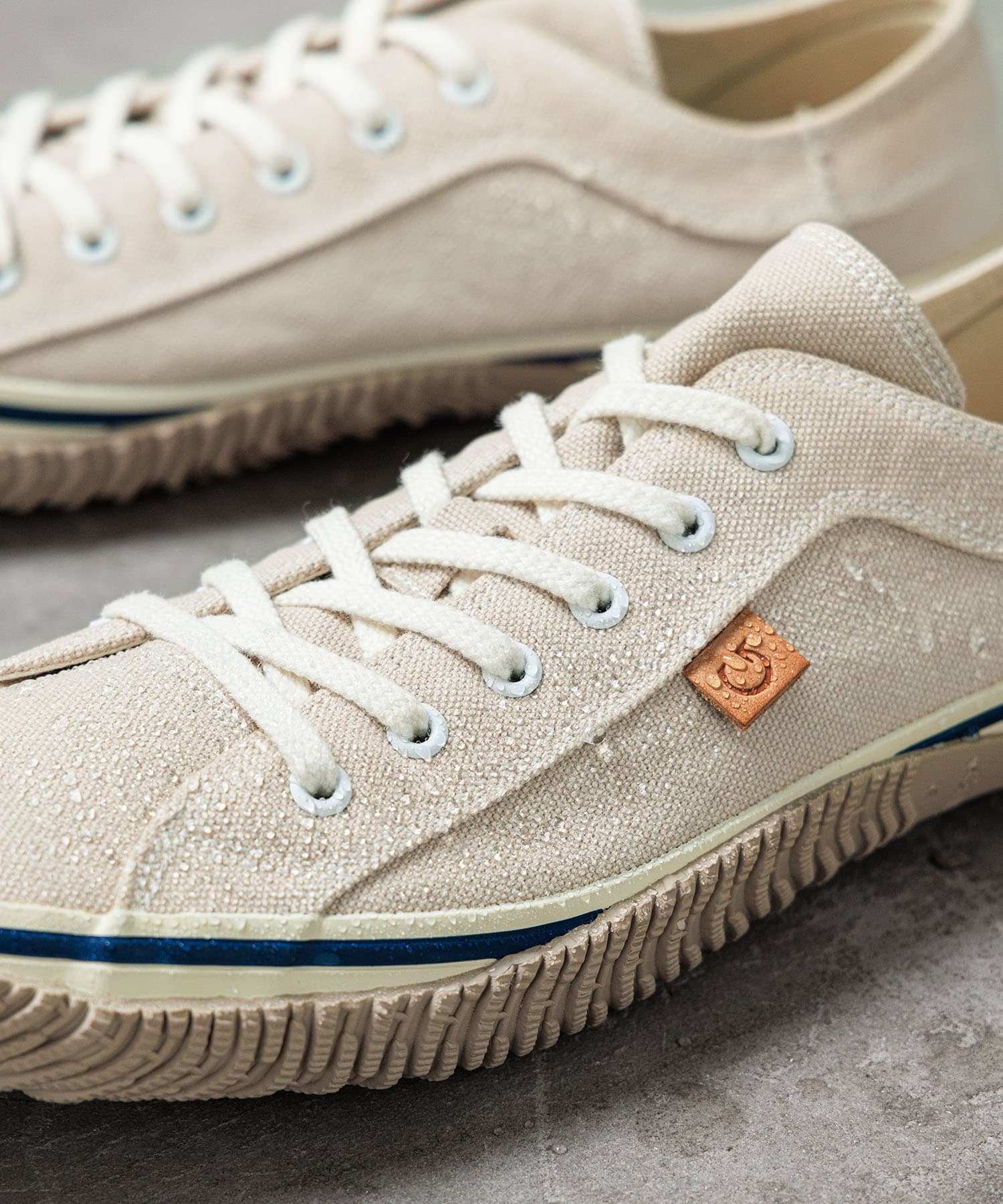 SP-1057 Light Gray - SPINGLE