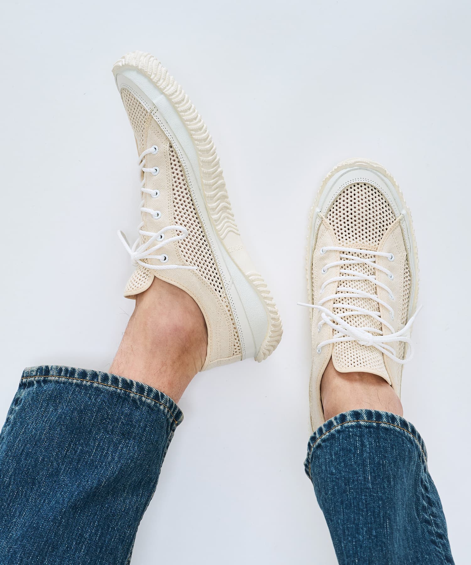 SP-1073 White - SPINGLE