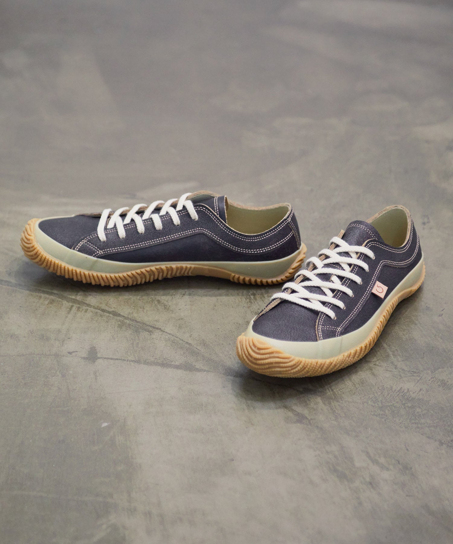 SP-115 Dark Navy - SPINGLE