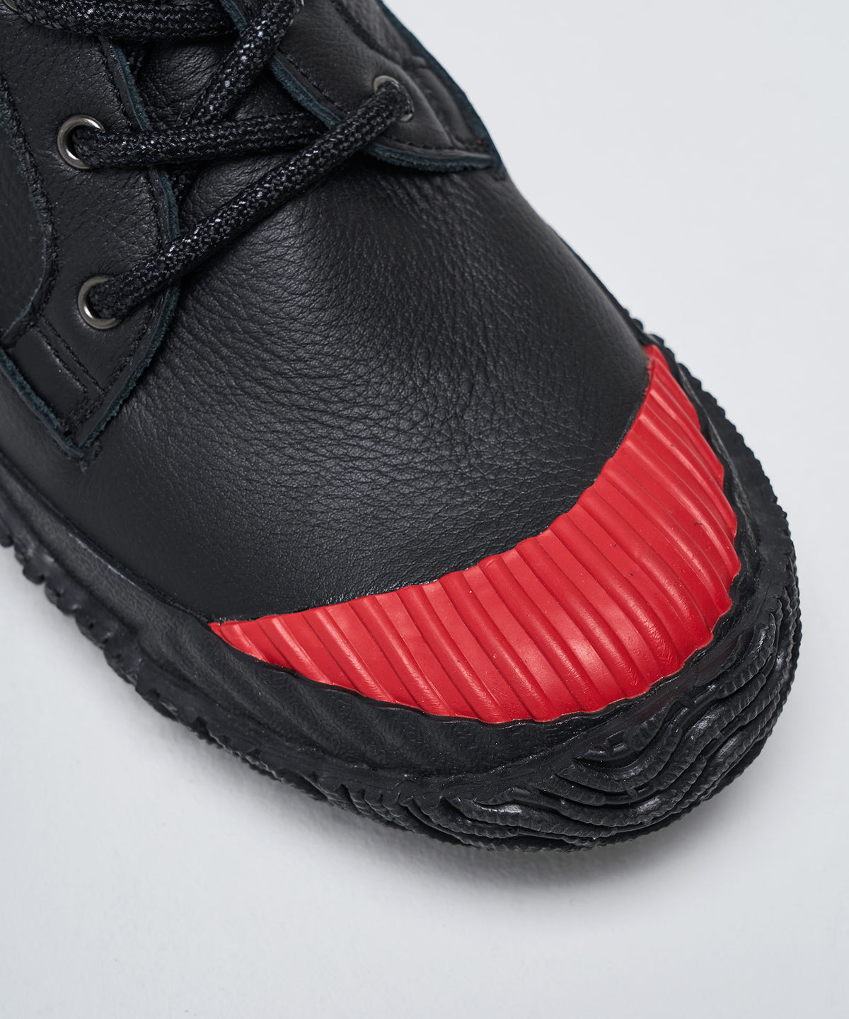 SP-1428 Black/Red