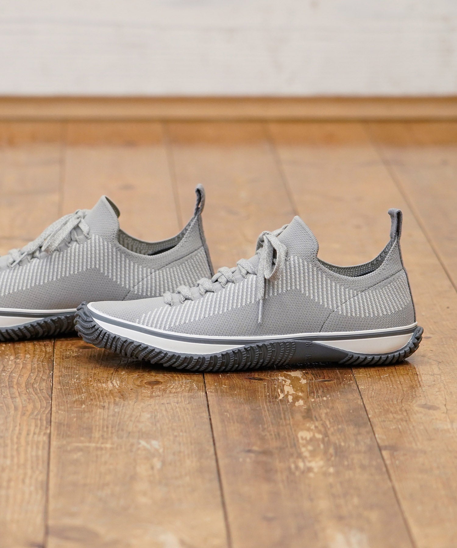 SP-1501 Light Gray - SPINGLE