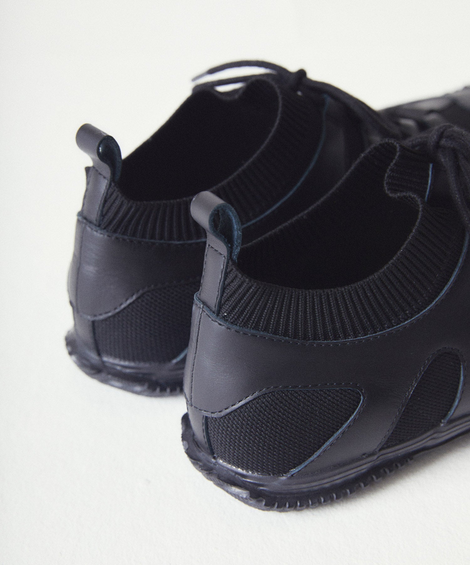 SP-1503 Black - SPINGLE