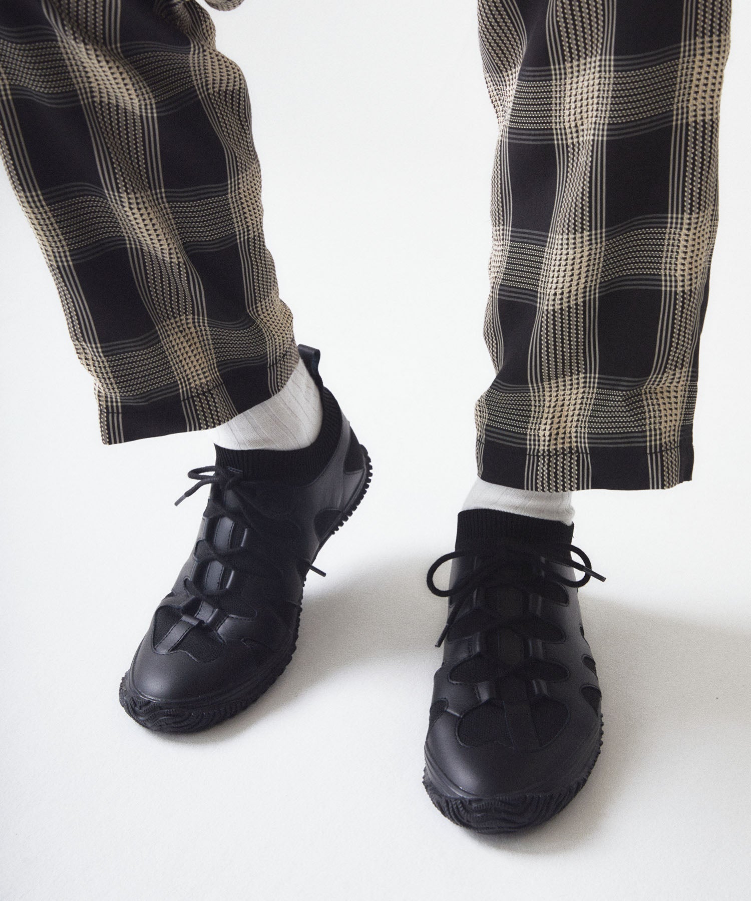 SP-1503 Black - SPINGLE