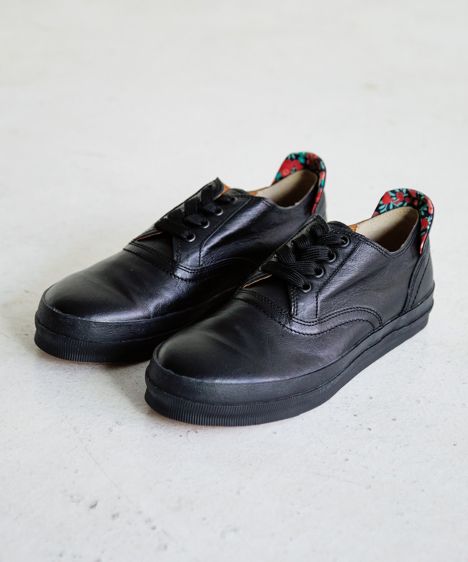 SP-1814 Black - SPINGLE