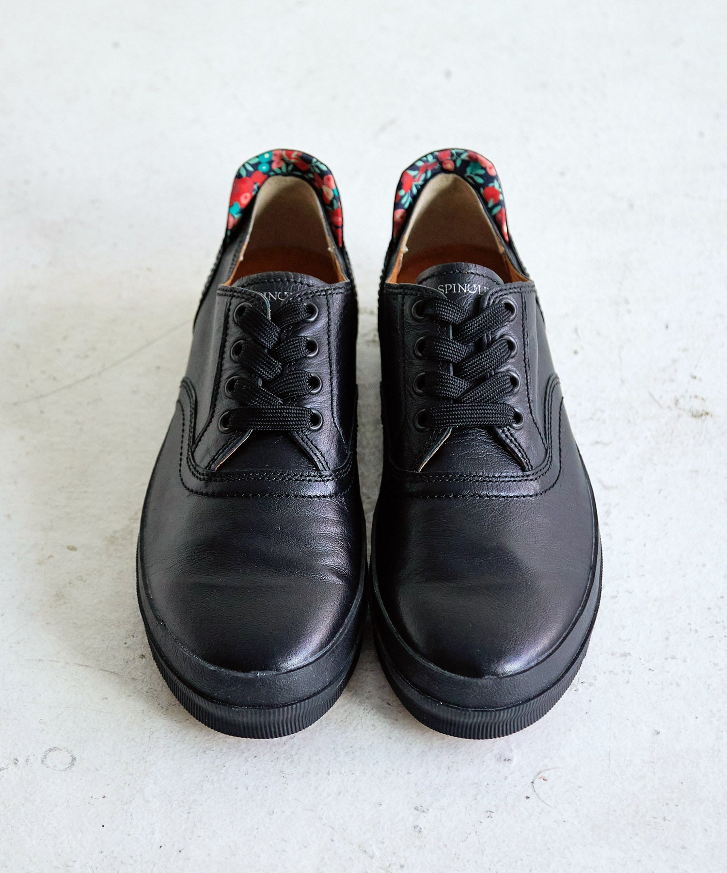 SP-1814 Black - SPINGLE