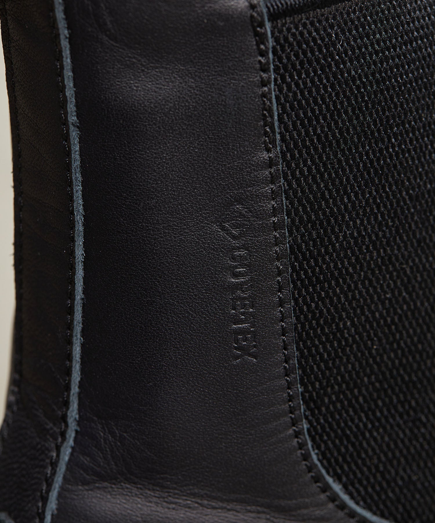 SP-1904 Black - SPINGLE