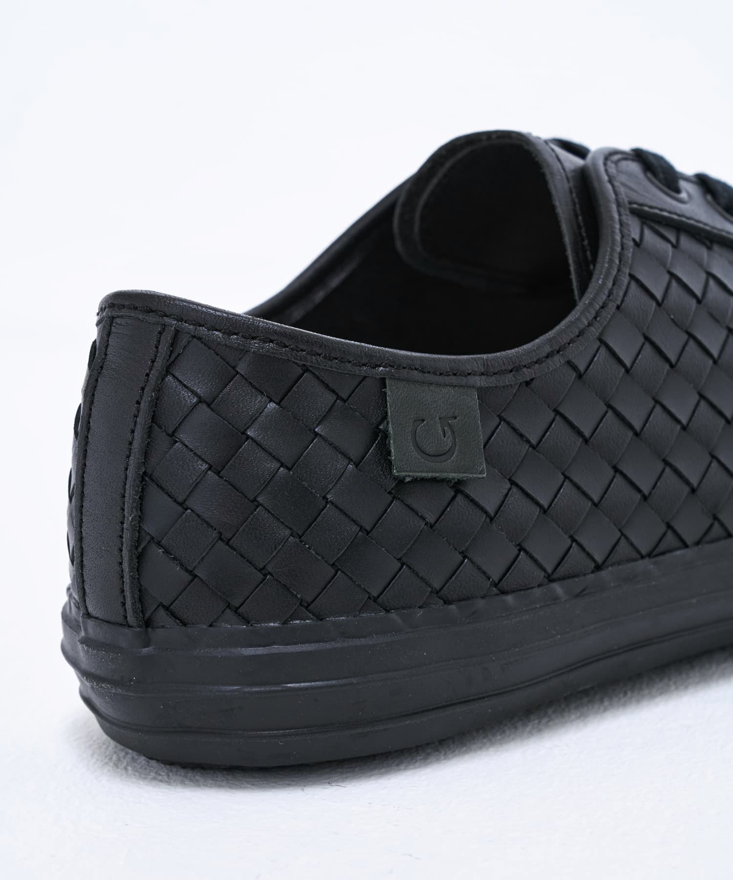 SP-384 Black/Black - SPINGLE
