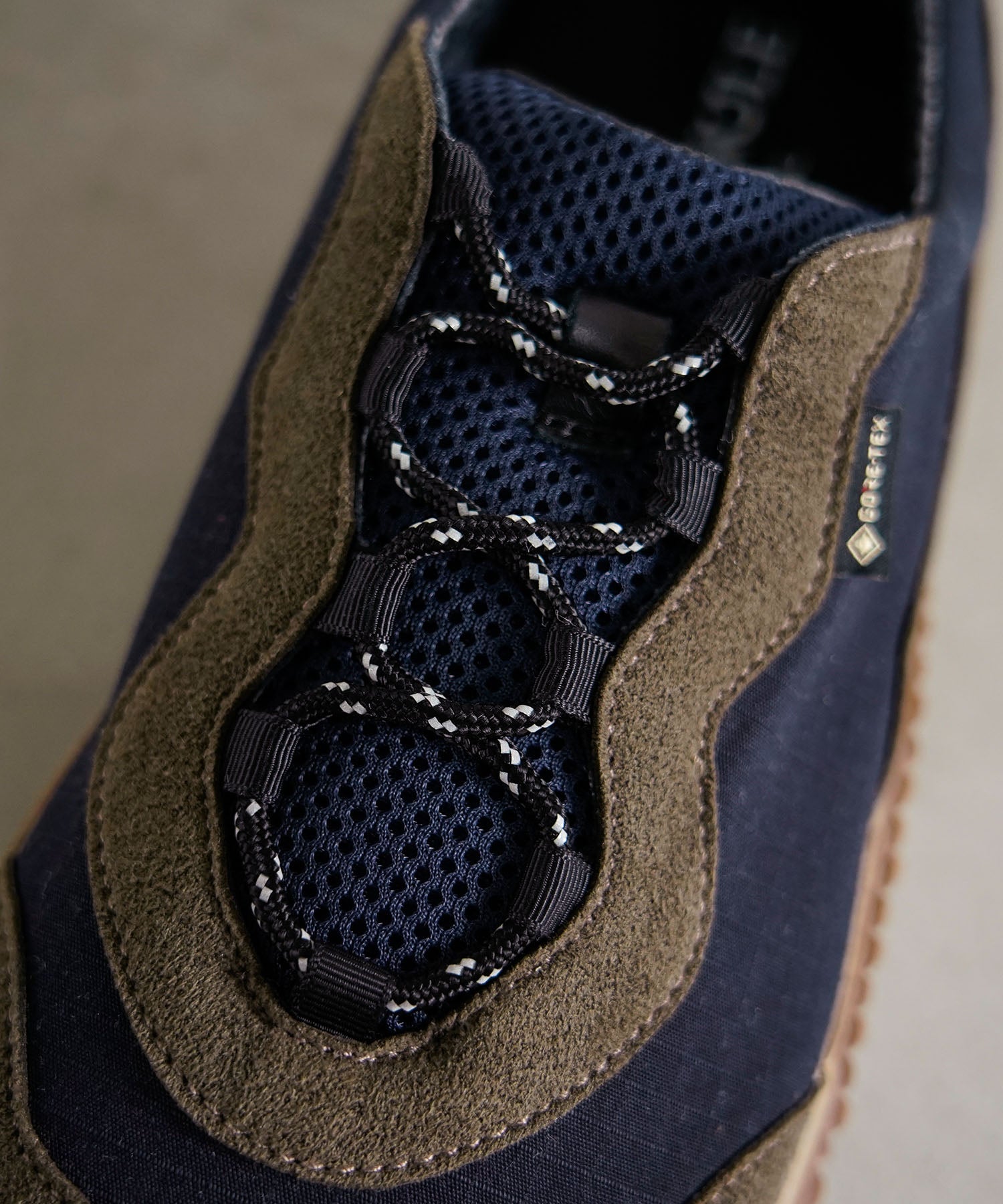 SP-618 Khaki - SPINGLE