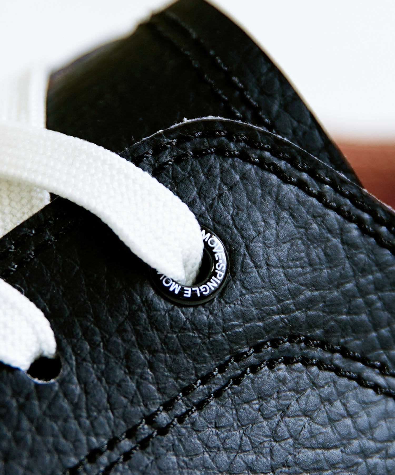 SPM-1037 Black - SPINGLE