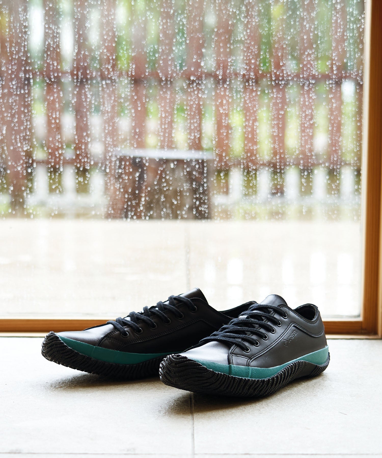 SPM-619 Black - SPINGLE