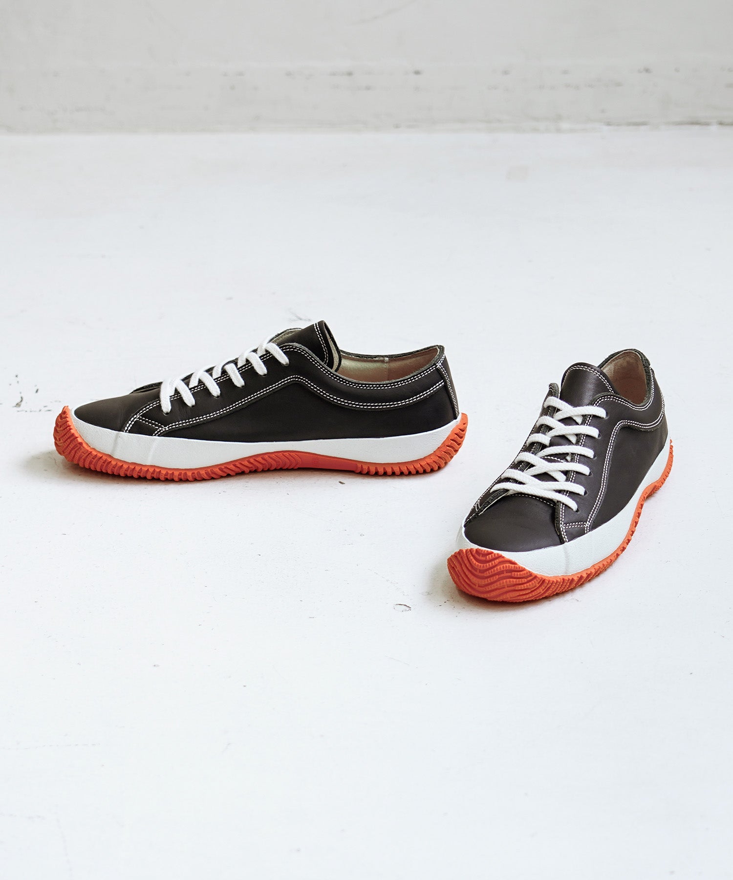 SP-1033 Black/Orange