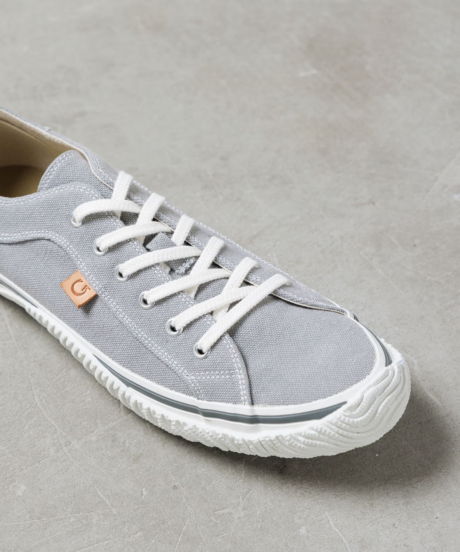 SP-1057 Gray