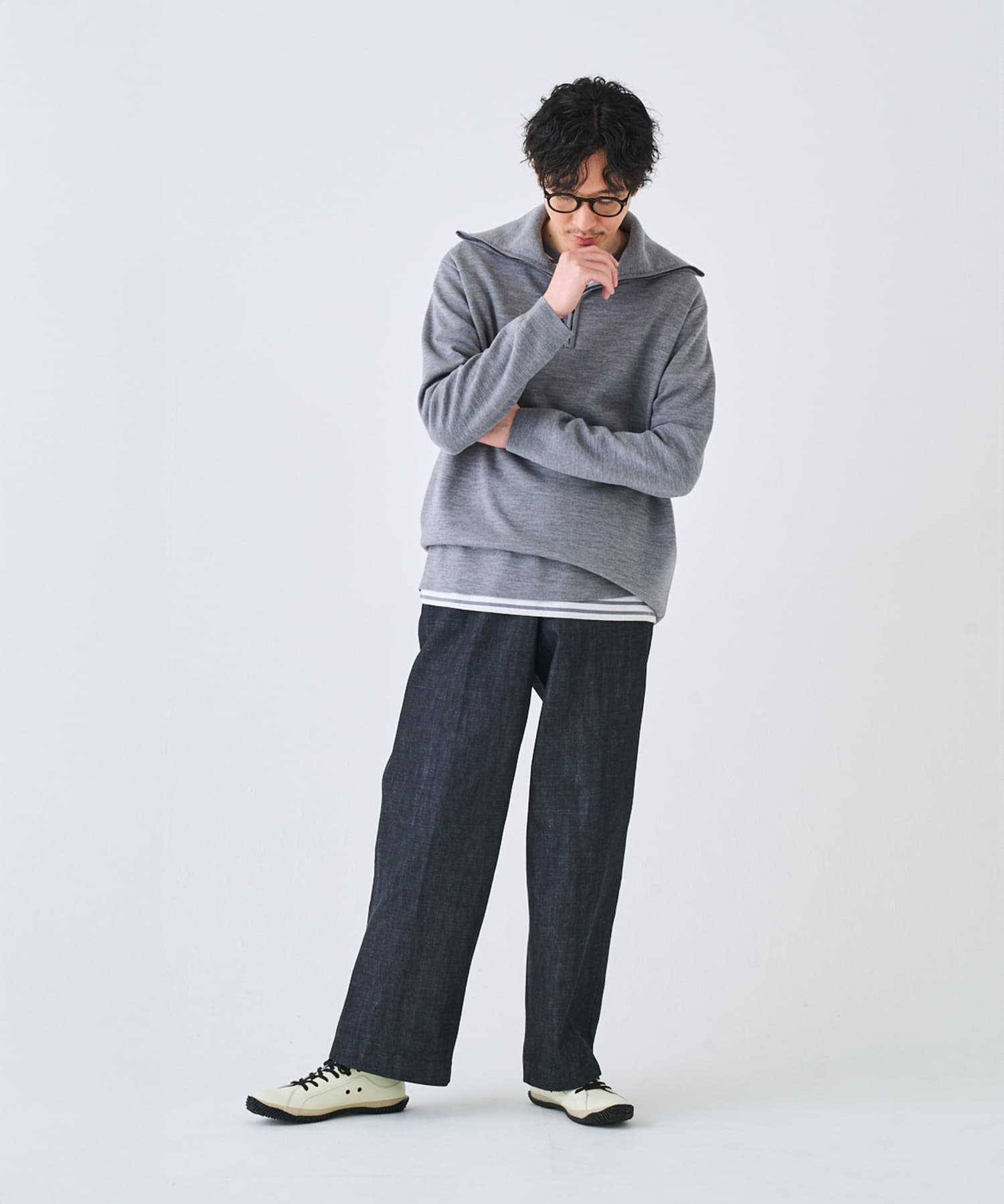 SP-105IL White/Black - SPINGLE