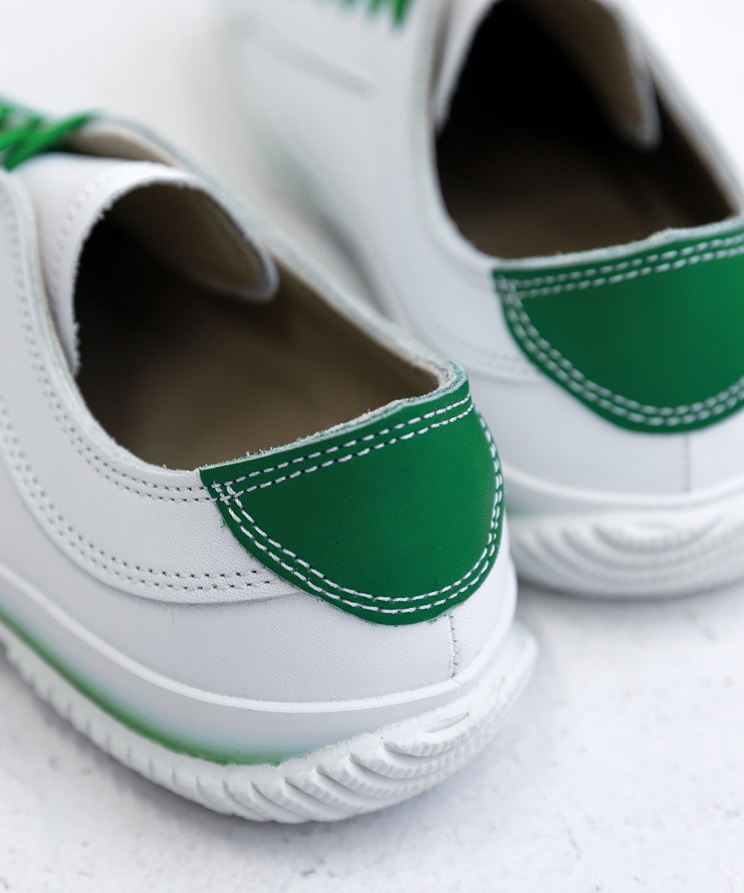 SP-108 White/Green