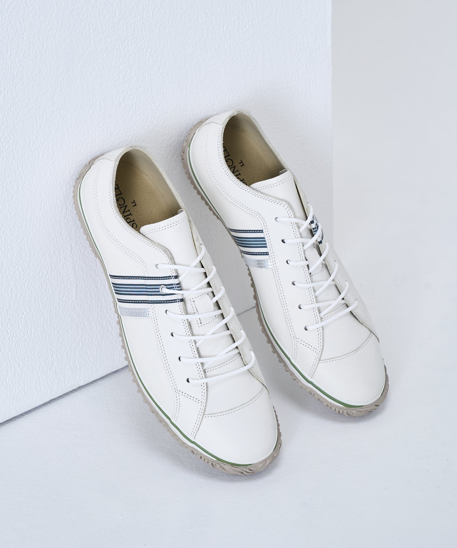 SP-168 White/Khaki - SPINGLE