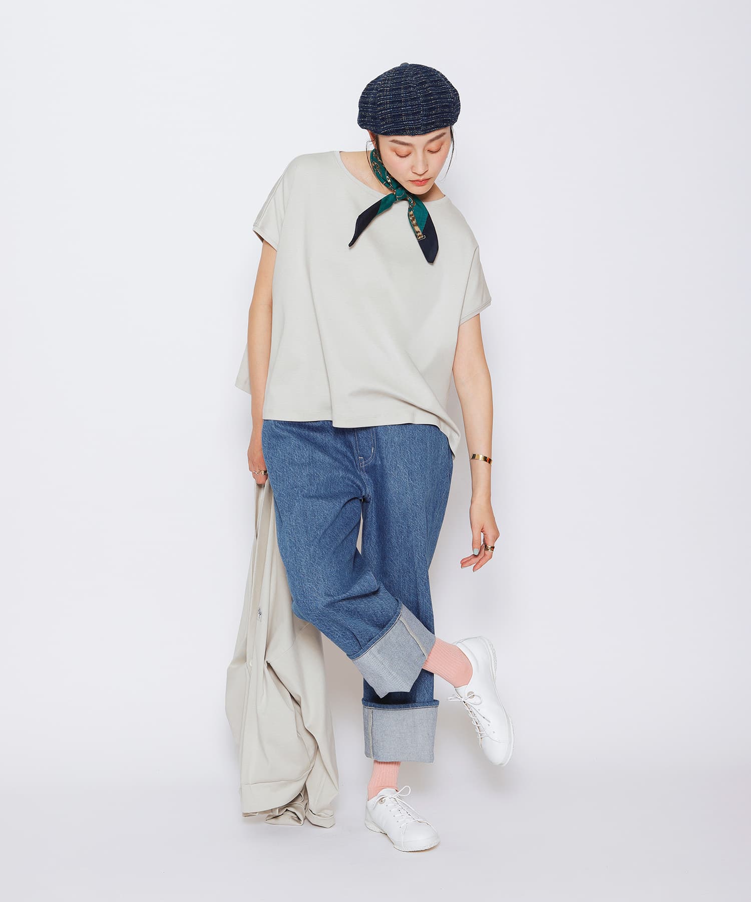 SP-1822 White