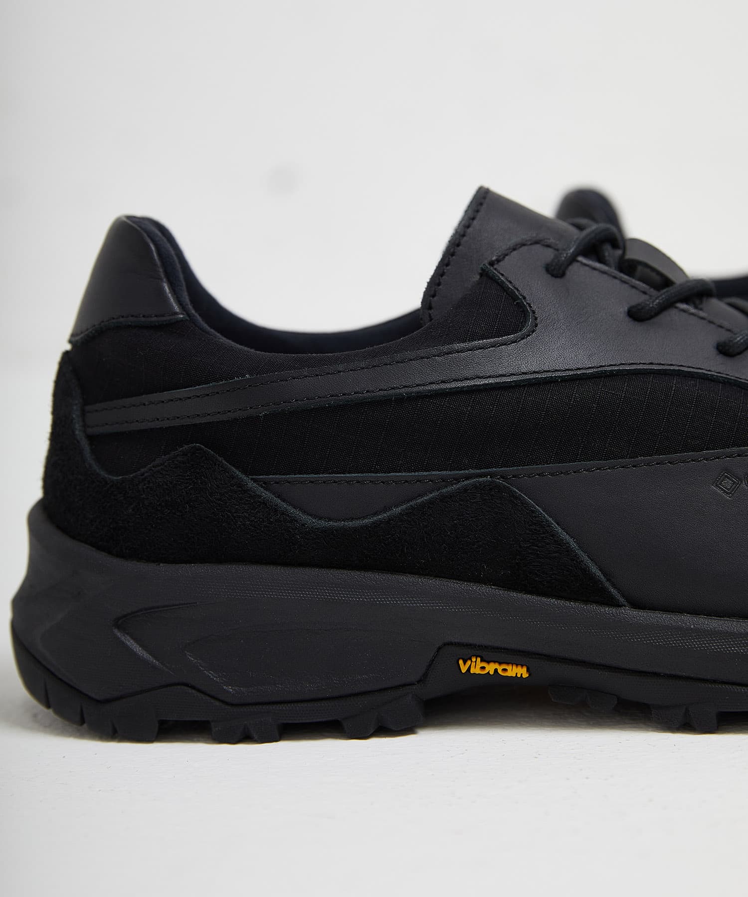 SPINGLE SP-1906 Black | Buy Japanese Sneakers | Handmade in
