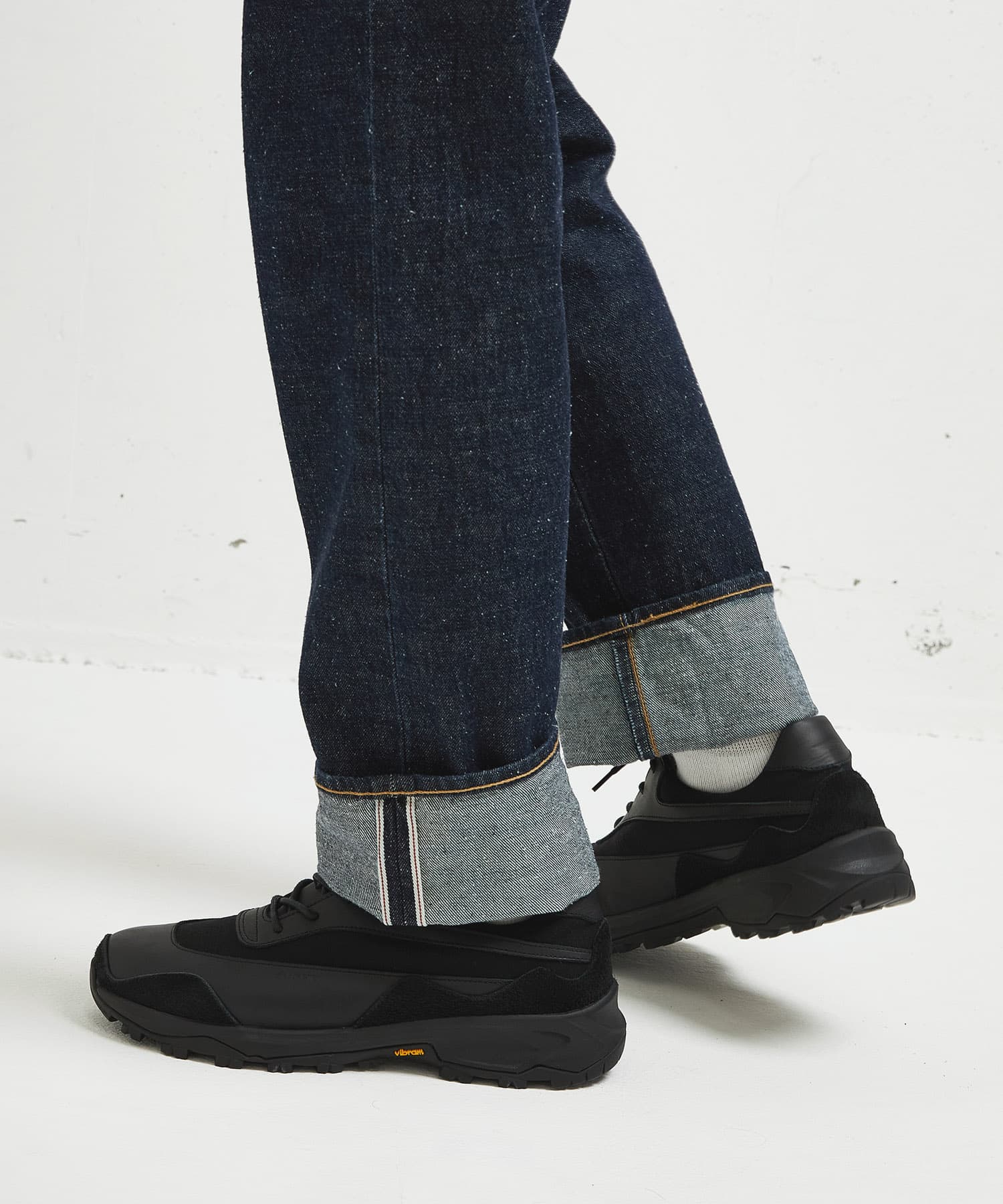 モテソルベ SPINGLE SP-1906 Black | Buy Japanese Sneakers | Handmade in