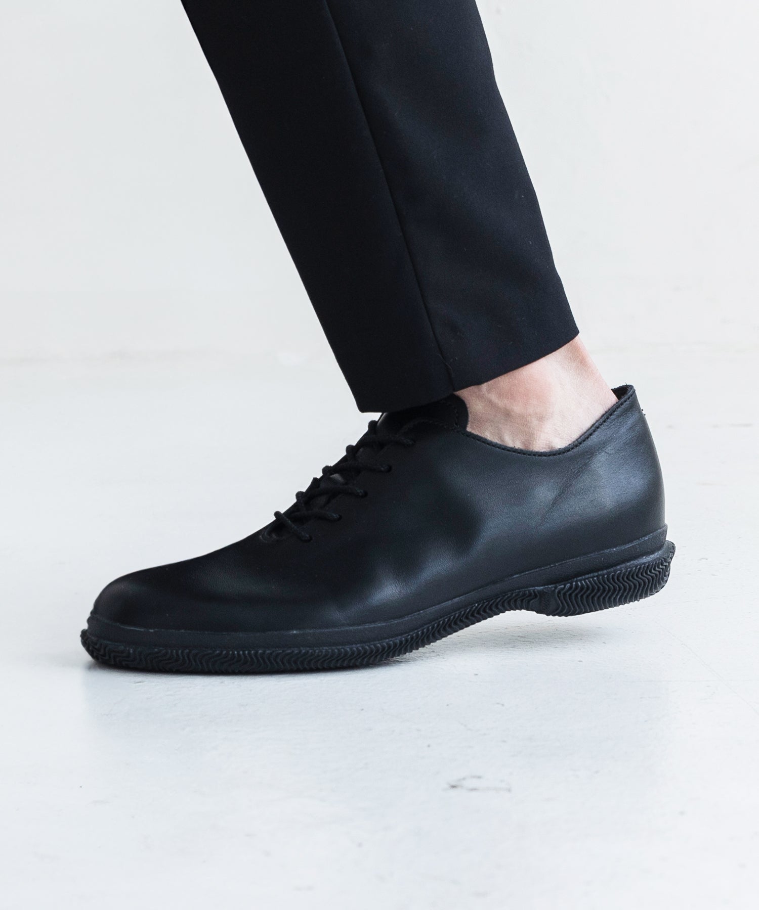 SP-6128 Black